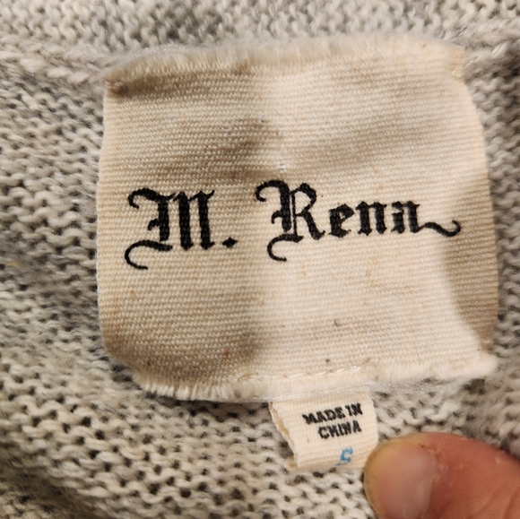 Grey Cardigan/Wrap - Picture 2 of 2